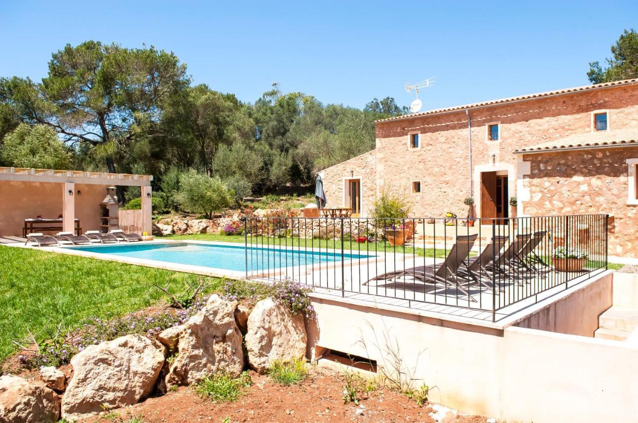 Salas Nou Ferienhaus